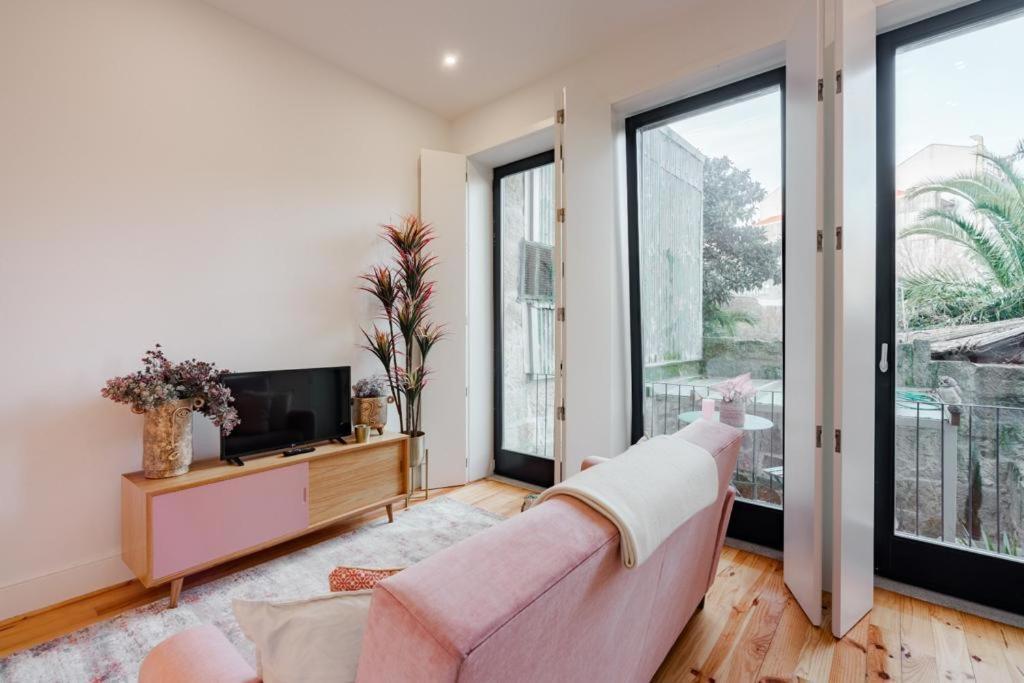 Sun Charming Apartment Порто Екстериор снимка
