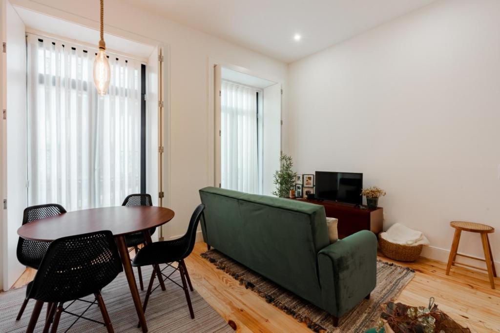 Sun Charming Apartment Порто Екстериор снимка
