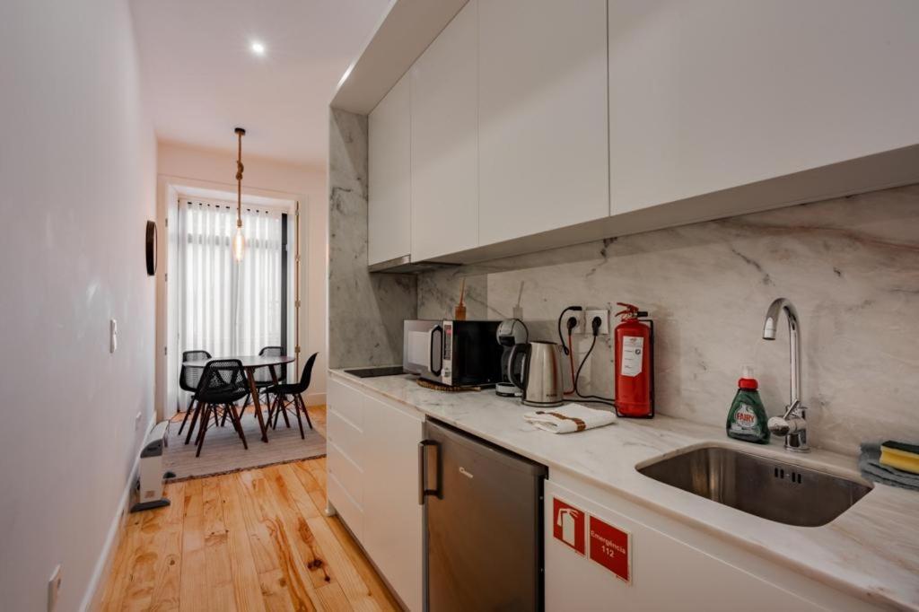 Sun Charming Apartment Порто Екстериор снимка